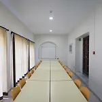 بيت شباب ألبيرغ إينتورجوفان