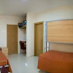 ألبيرغ إينتورجوفان بيت شباب