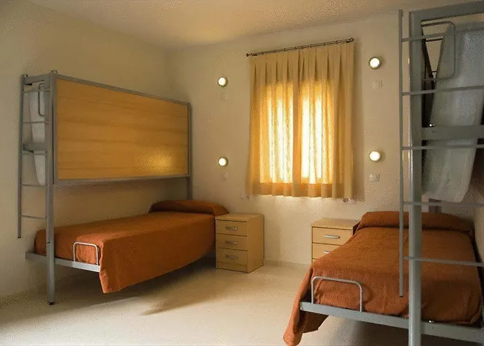 Hostel Inturjoven *